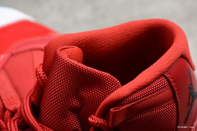 RetroGym Air Red 11 378037-623 Jordan 0719